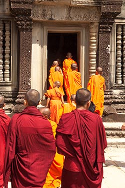 Monks, Angkor Wat, Siem Reap, Cambodia