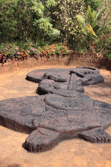 Mirabai, Sculpture, Ancestral Goa, Loutolim, Goa