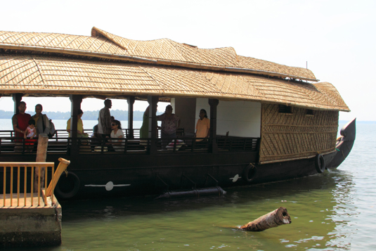 House Boat Cruise, Ashtamudi, Kerala