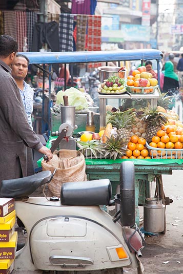 Fruit Juice Vendor, Amritsar, Punjab, India