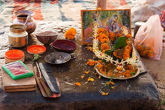 Offerings, Tulsi Ghat, Varanasi, India