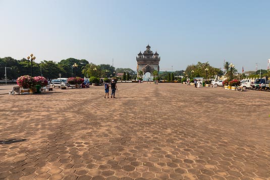 Patuxay Park, Vientiane, Laos