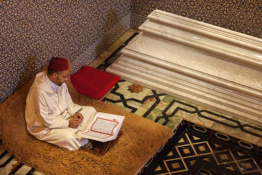 Quran Reader, Mausoleum of Mohammed V, Rabat, Morocco