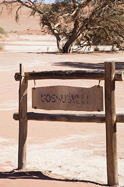 Signpost, Sossusvlei, Namibia