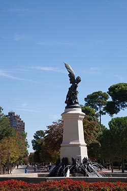 Del Angel Caido Statue, Parque De El Retiro, Madrid, Spain