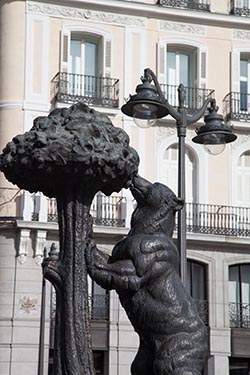 The Bear, Puerta Del Sol, Madrid, Spain
