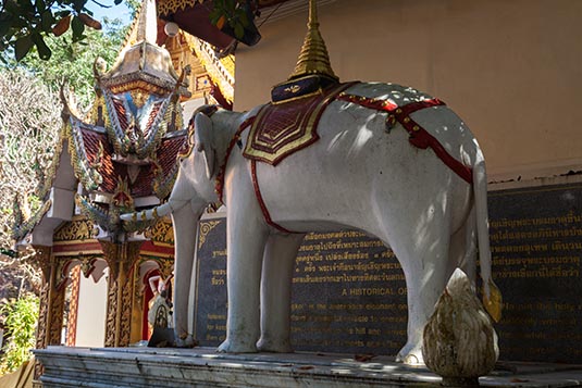 White Temple Monument, Wat Phra That Doi Suthep, Chiang Mai, Thailand