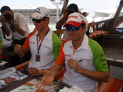 Drivers Autograph Session, F1 Village, Sakhir, Bahrain