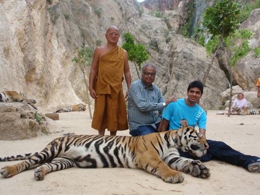 Tiger Temple, Kanchanaburi, Thailand