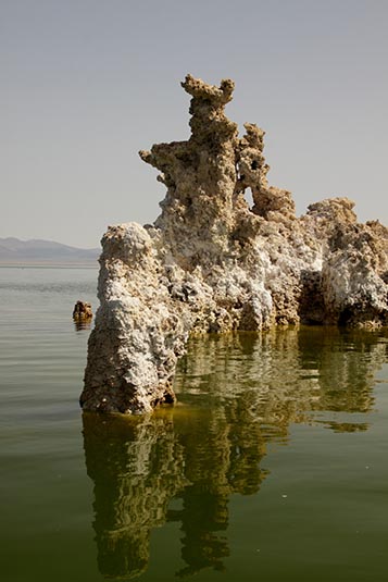 Tufa Formation, Mono Lake, California, USA