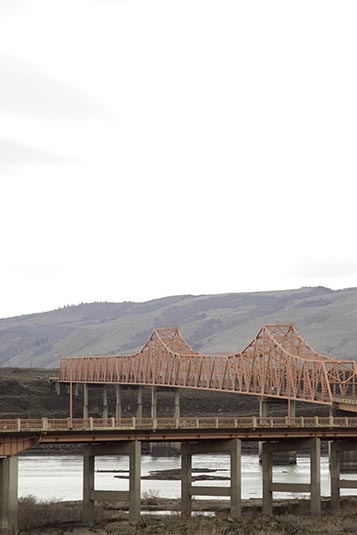 The Dalles Bridge, The Dalles, Oregon, USA